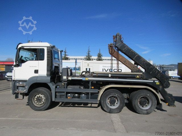 Tipper truck MAN 26.440 / 6 x 4 / Meiller