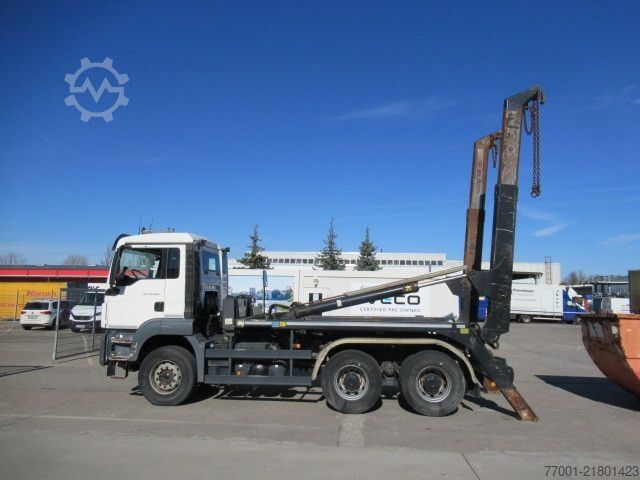 Tipper truck MAN 26.440 / 6 x 4 / Meiller