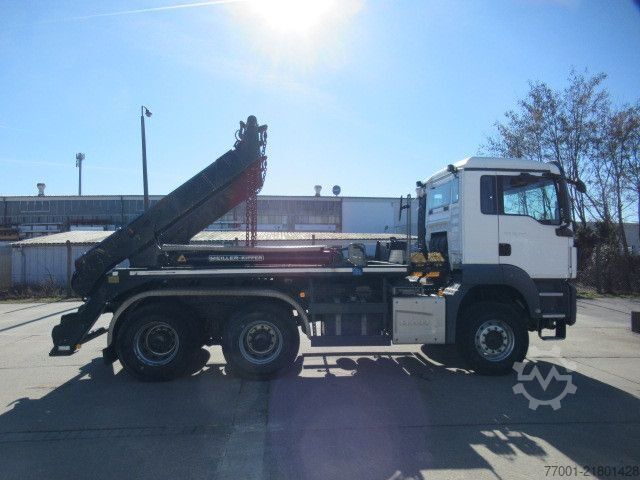 Truck chassis MAN 26.440 / 6 x 4 / Meiller