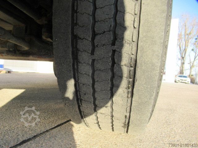 Tipper truck MAN 26.440 / 6 x 4 / Jonsered 1100 / Greifer