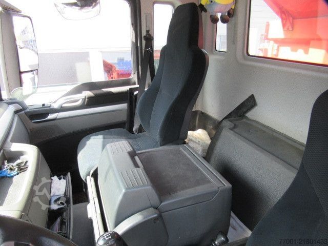 Tipper truck MAN 26.440 / 6 x 4 / Jonsered 1100 / Greifer