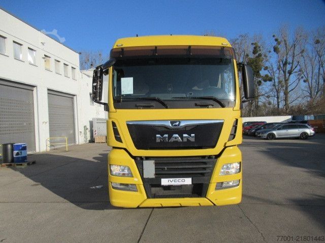 Truck chassis MAN TGX 26.420 / 6 x 2 / XLX