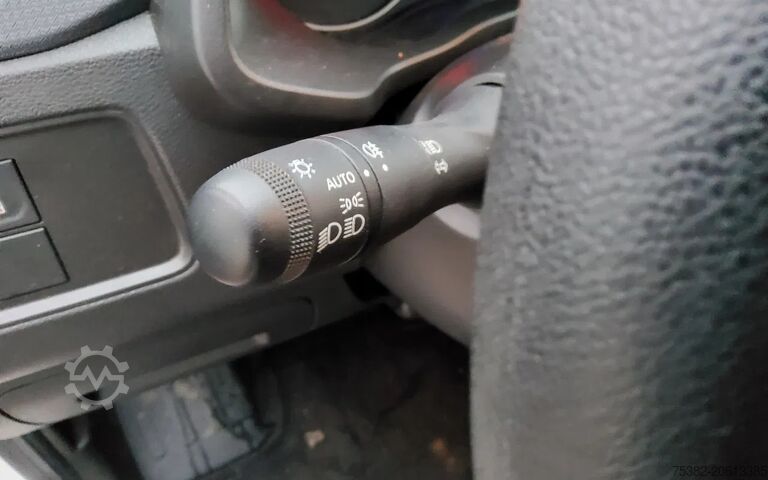 Box van Renault EXPRESS 75 PK - EURO 6 - ZIJSCHUIFDEUR - VRG-35-Z