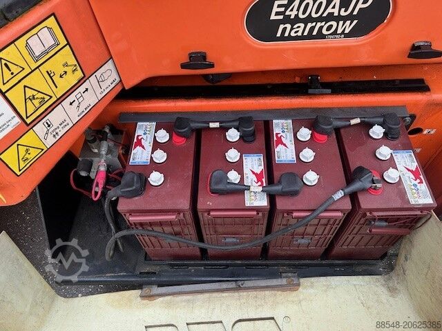 Work platform JLG E400AJPN