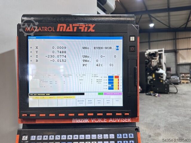 Vertical machining center Mazak VTC-800/30SR