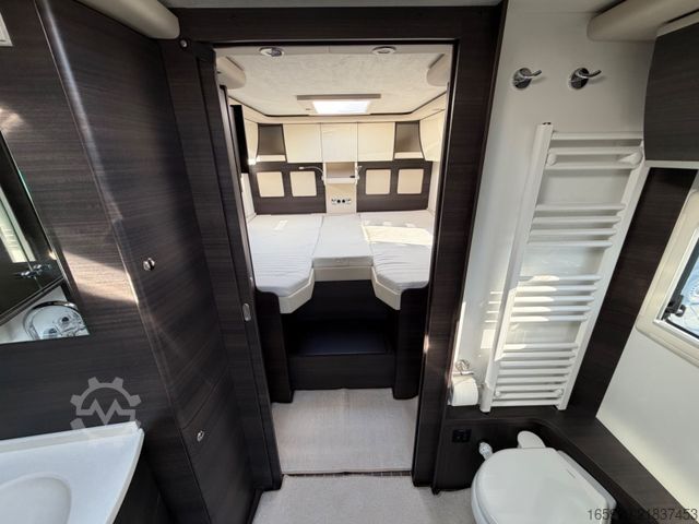 Integrated camper CONCORDE Charisma 900 LS