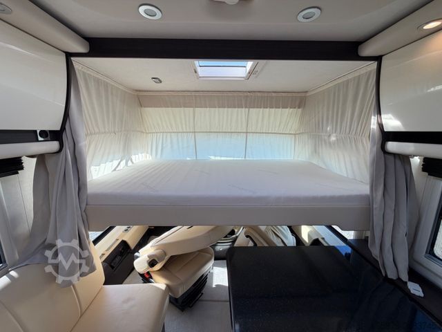 Integrated camper CONCORDE Charisma 900 LS