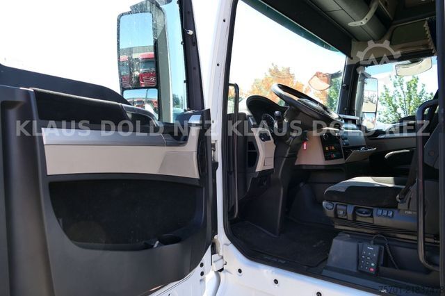 Volume tractor unit MAN TGX 18.500 XXL Retarder 2-Tanks Standklima E6