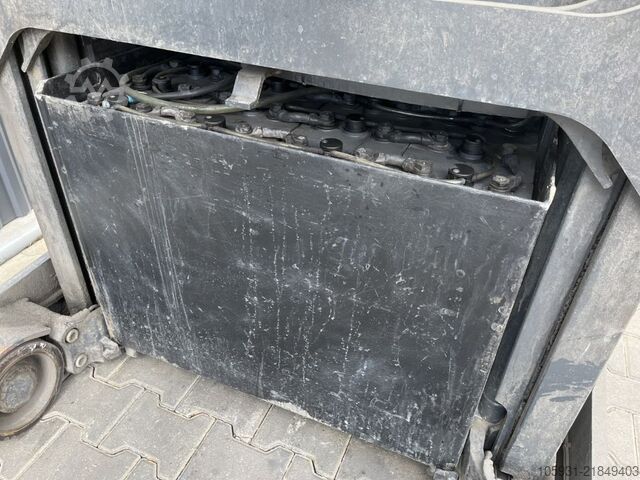 Reach Truck Linde R14X-03