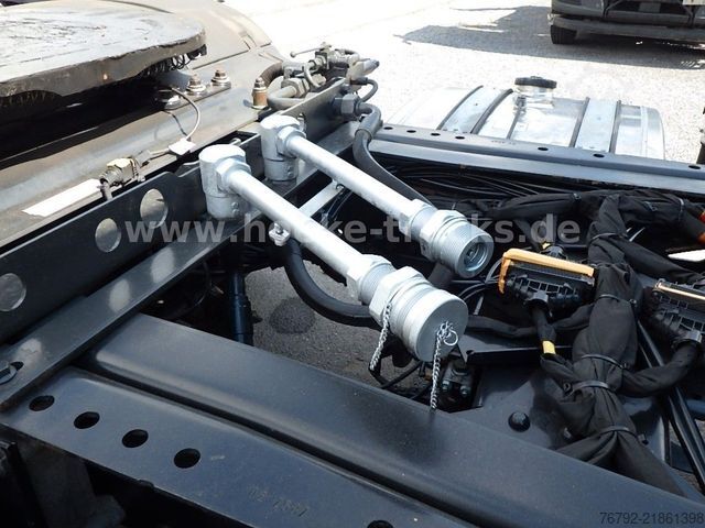 Standard tractor unit MAN TGX 18.470 BL GX/Ret/Hydr./Safety/2xTank/Standkl
