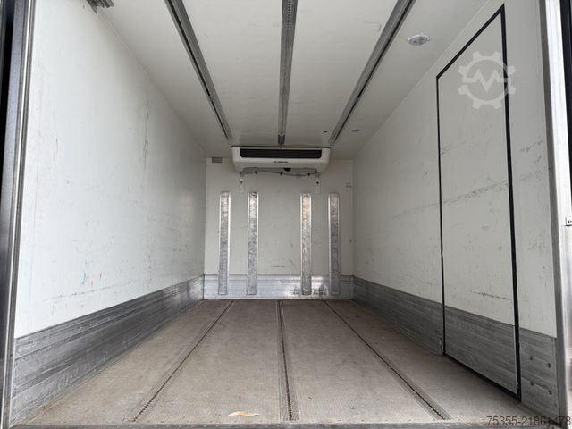 Refrigerator body van IVECO Daily 70C18 72C18 ACC NAVI ThermoKing V-500 MAX