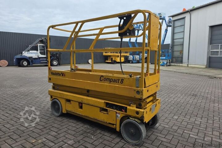 Scherenhebebühne Haulotte Compact 8 Electric, 8.2m Working Height, 350kg Cap