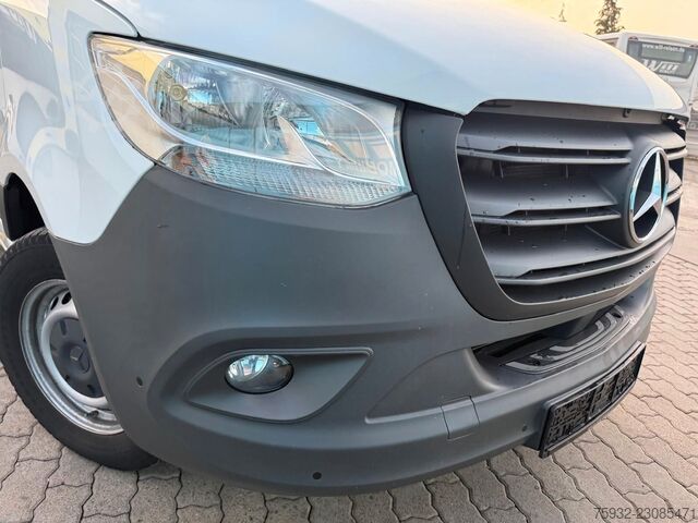 Kleinbus MERCEDES-BENZ Sprinter III 317 CDI Mobility 23 Rollstuhlbühne