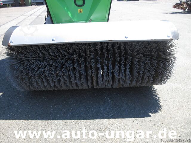 Municipal vehicle Egholm Nilfisk 2100 Powerflex 4x4 Kipper AHK