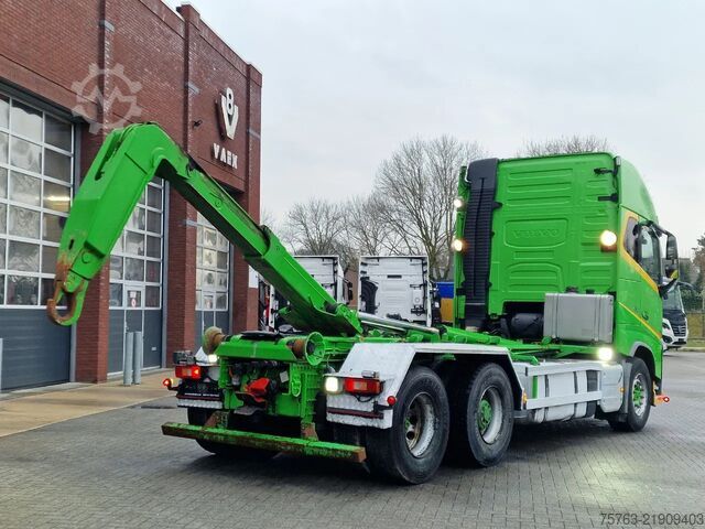 Hakenarmsystem Volvo FH 16.750 Globetrotter XL 6x2 - 20T Multilift H...