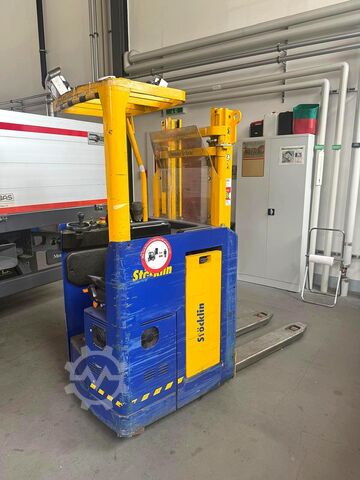 Manual stacker Stöcklin EFI 1600 EX2