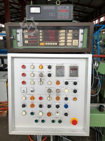 Spitzenloseschleifmaschine KOEBAU MULTIMAT 150-6