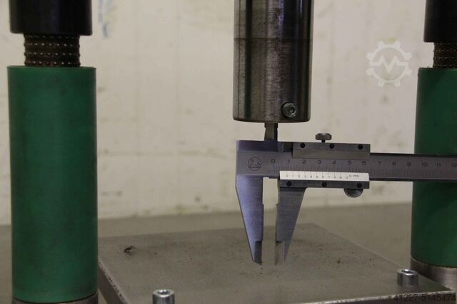Pneumatic press Festo Hub 50 mm