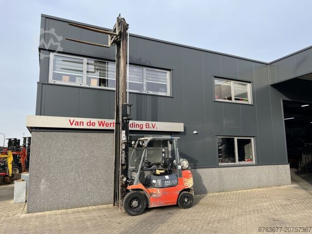 Toyota 42-7FGF25 Heftruck Toyota 42-7FG25 duplo 500 sideshift/vorkversteller LPG 2011 TOYOTA 42 7FGF 25