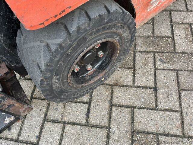 Toyota 8FBET18 Gabelstapler, Triplexmast 500 mm Freihub/Seitenschieber, Elektro, Baujahr 2013 TOYOTA 8 FBET 18