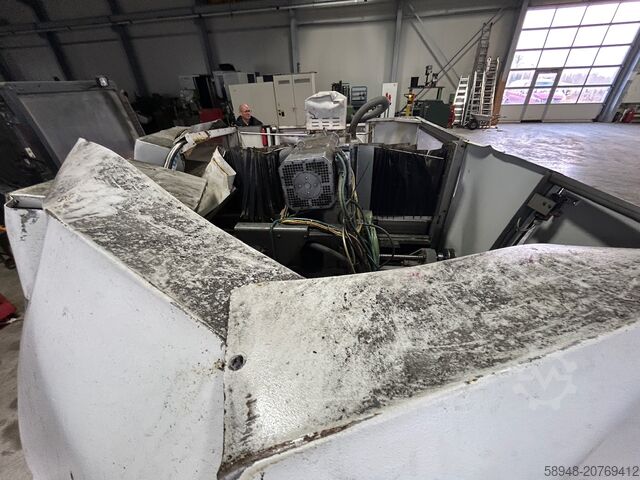 Universal-Bearbeitungszentrum HERMLE U 630 T