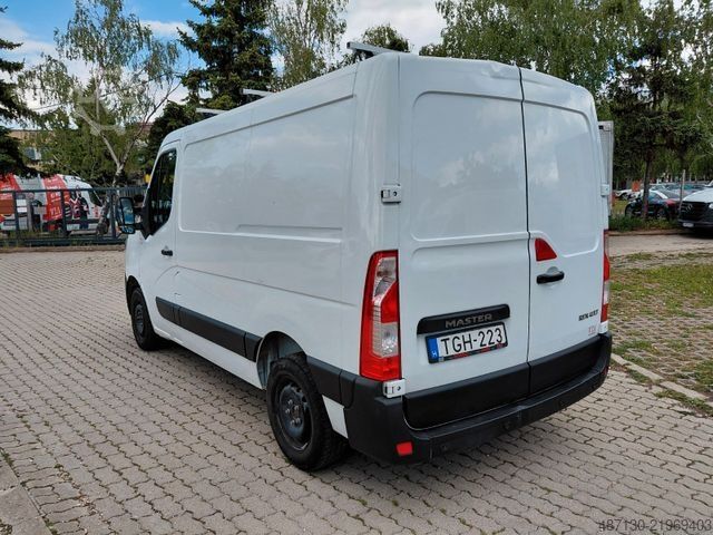 Panel van RENAULT Master L1H1 135 Le
