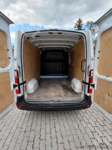 Panel van RENAULT Master L1H1 135 Le