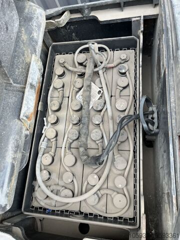 Fahrerstandstapler Linde D12SP