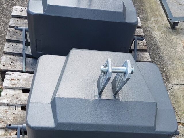 Suer 1000 kg 700 kg 400 kg Betongewicht Frontgewicht Gewicht Suer 1000 kg 700 kg 400 kg Betongewicht Front