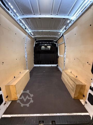 Kastenwagen hoch RENAULT Master Kasten L2H2 Klima Tempomat Navi RCAM AHK