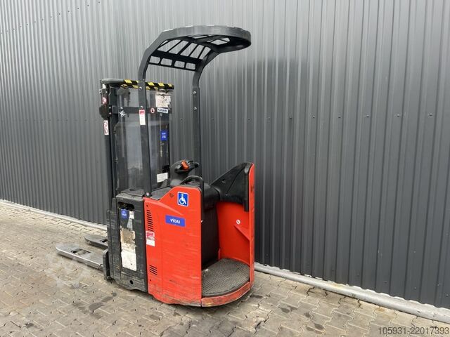 Stand-on stacker Linde L12LSP