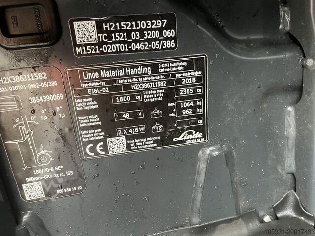 Electric 3-wheel forklift Linde E16L-02