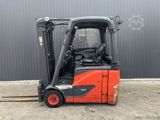 Electric 3-wheel forklift Linde E16H-02