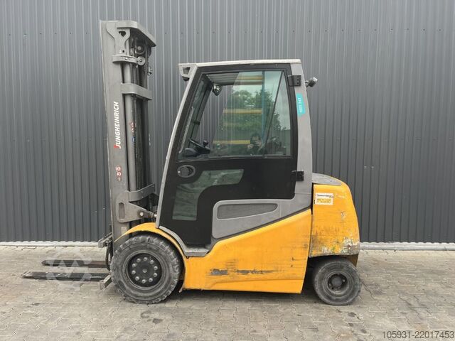 Elektro 4 Rad-Stapler Jungheinrich EFG535k