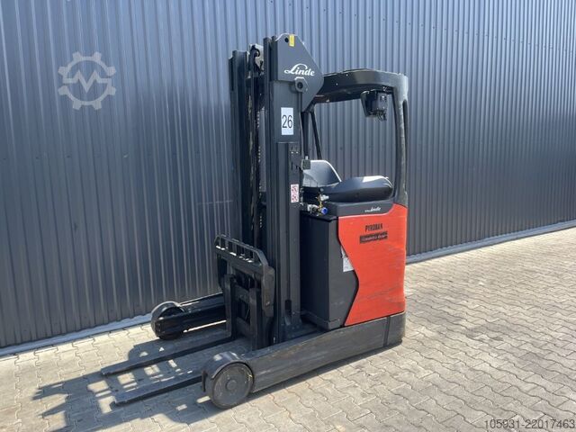 Schubmaststapler Linde R16-01