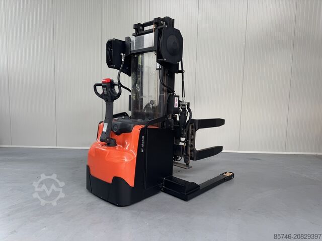 SWE 140 S - mit PALETTENWECHSLER!! TOYOTA SWE 140 S - with PALLETCHANGER !!