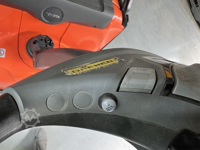 SWE 140 S - mit PALETTENWECHSLER!! TOYOTA SWE 140 S - with PALLETCHANGER !!