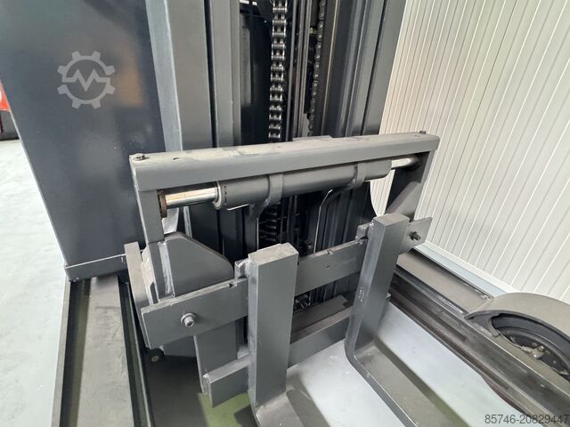 R 25 * Vollkabine!! Triplex FFL!! VORFÜHRGERÄT!!! LINDE R 25 -  * FULL cabin !! Triplex FFL !! DEMO !!!