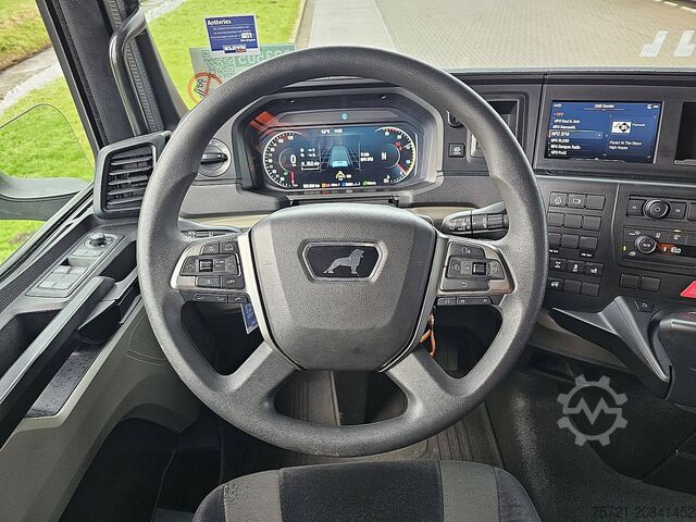 Standard-SZM MAN 26.470 TGX GM 6X2/4 ADR