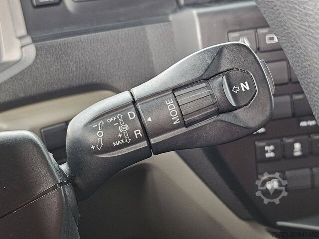 Standard-SZM MAN 26.470 TGX GM 6X2/4 ADR