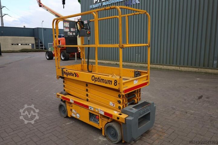 Scissor lift Haulotte Optimum 8 As-Is, Electric, 7.77m Working Height, 2