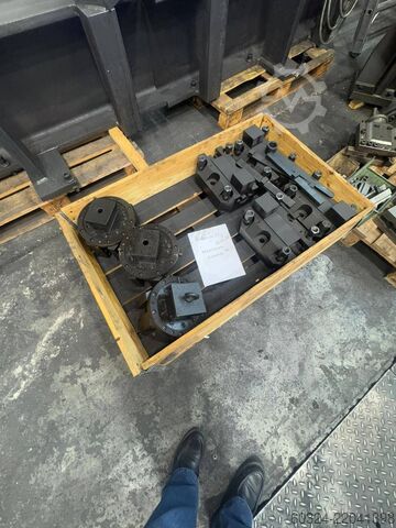 CNC - Vertical Turret Lathe UMARO SC27 CNC MS2