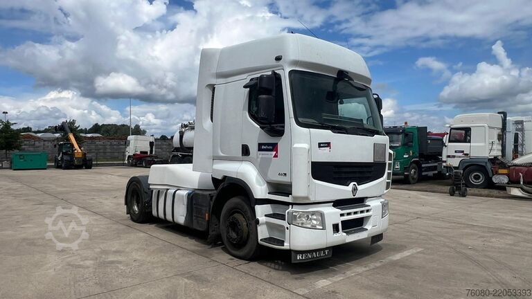 Standard tractor Renault Premium 460 DXI (BONNE ETAT / PROPRE / AIRCO)