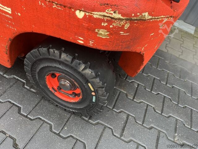 Treibgasstapler Linde H20T-01