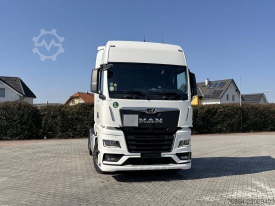 Standard tractor unit MAN TGX 18.470  MAN TIPMATIC  EURO 6 RETARDER