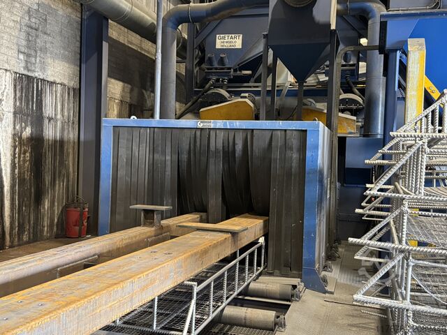 Shotblasting unit GIETART CM2500-825
