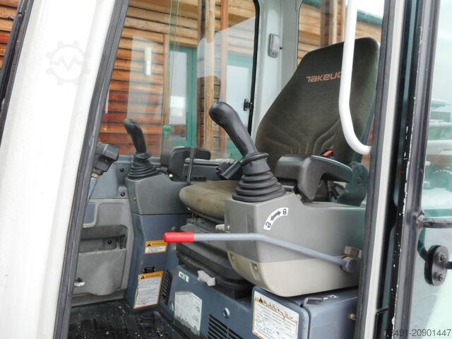 Mini excavator Takeuchi TB 235 mit POWERTILT + hydr. SW