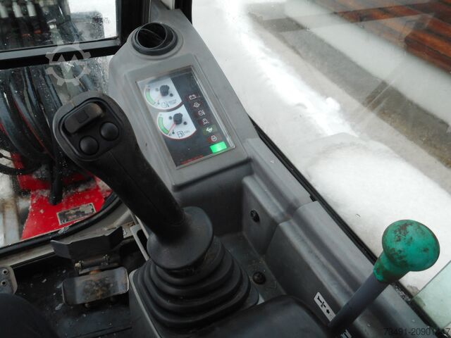 Mini excavator Takeuchi TB 235 mit POWERTILT + hydr. SW