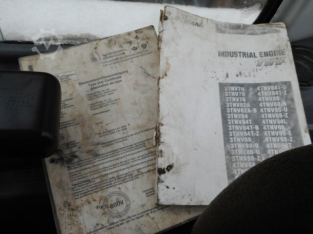 Mini excavator Takeuchi TB 235 mit POWERTILT + hydr. SW