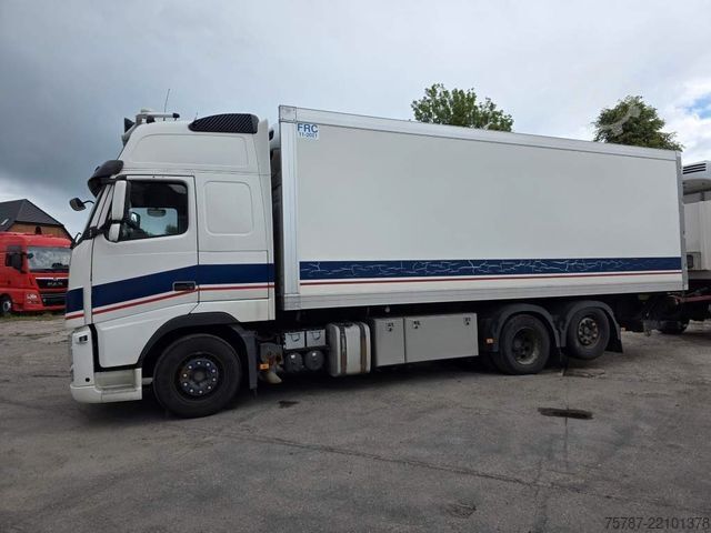 Refrigerated truck VOLVO FH 480 Kühler mit Kühlanhänger, LBW+Türen